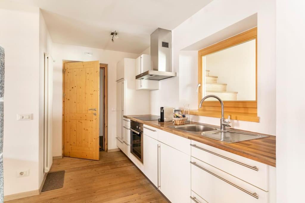 Appartamento Rustico Con Stube E Balcone Predazzo Exterior photo