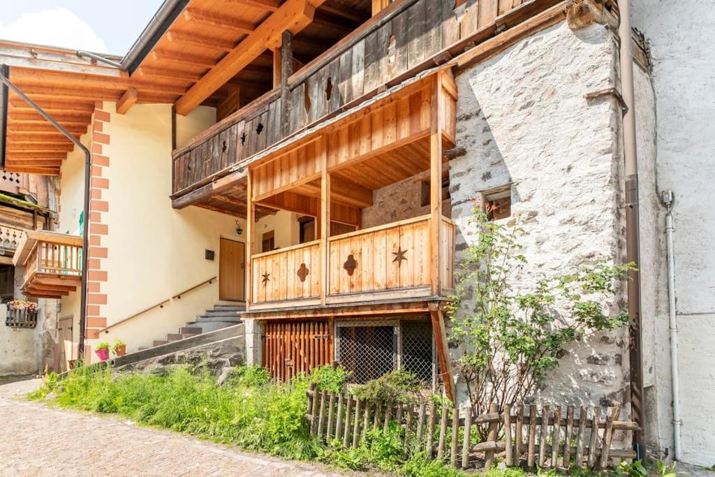 Appartamento Rustico Con Stube E Balcone Predazzo Exterior photo