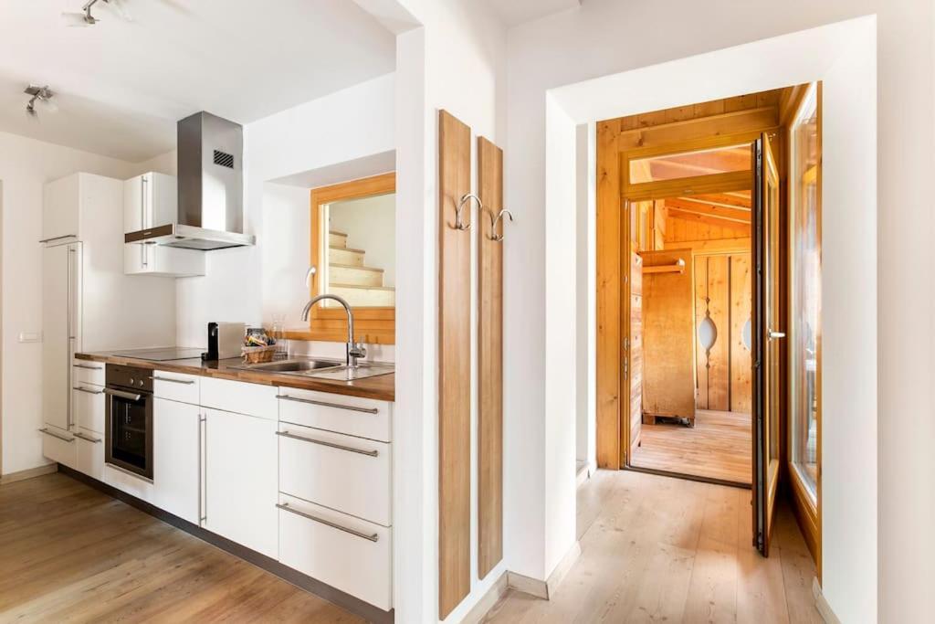 Appartamento Rustico Con Stube E Balcone Predazzo Exterior photo