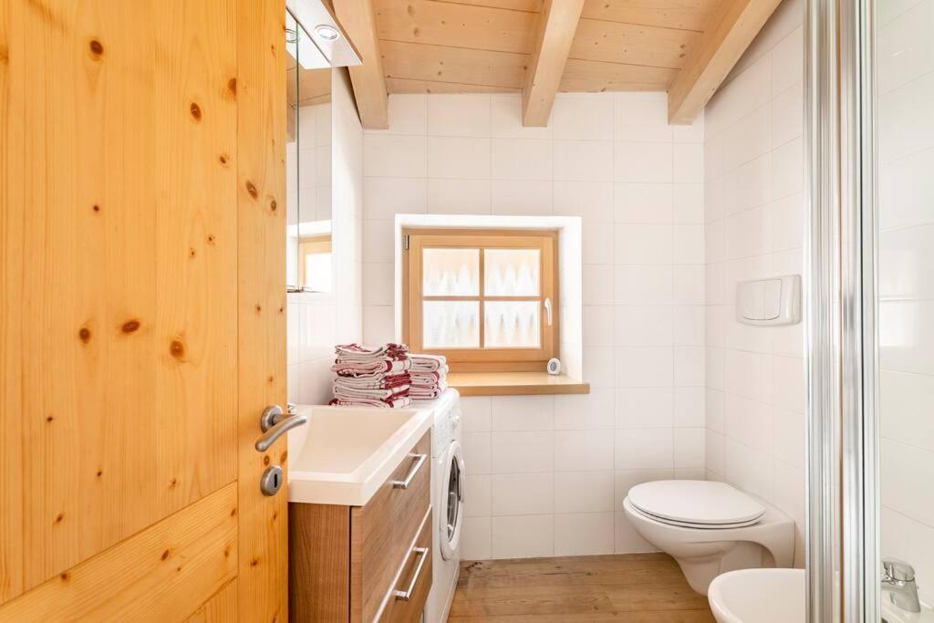 Appartamento Rustico Con Stube E Balcone Predazzo Exterior photo